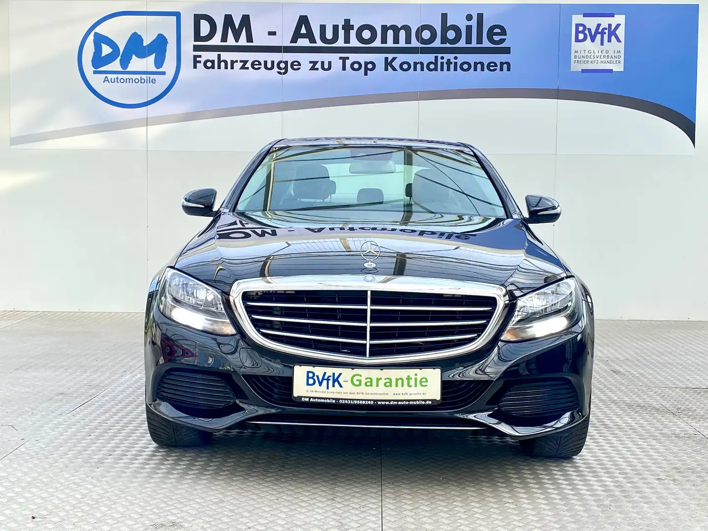 Mercedes-Benz C 180 Exclusive 7G-Tronic NAVI GLASDACH PTS Чёрный - 2