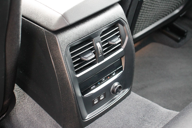 BMW 330 d Touring xDrive 1.Hand HUD LED LiveCockpit — photo 12