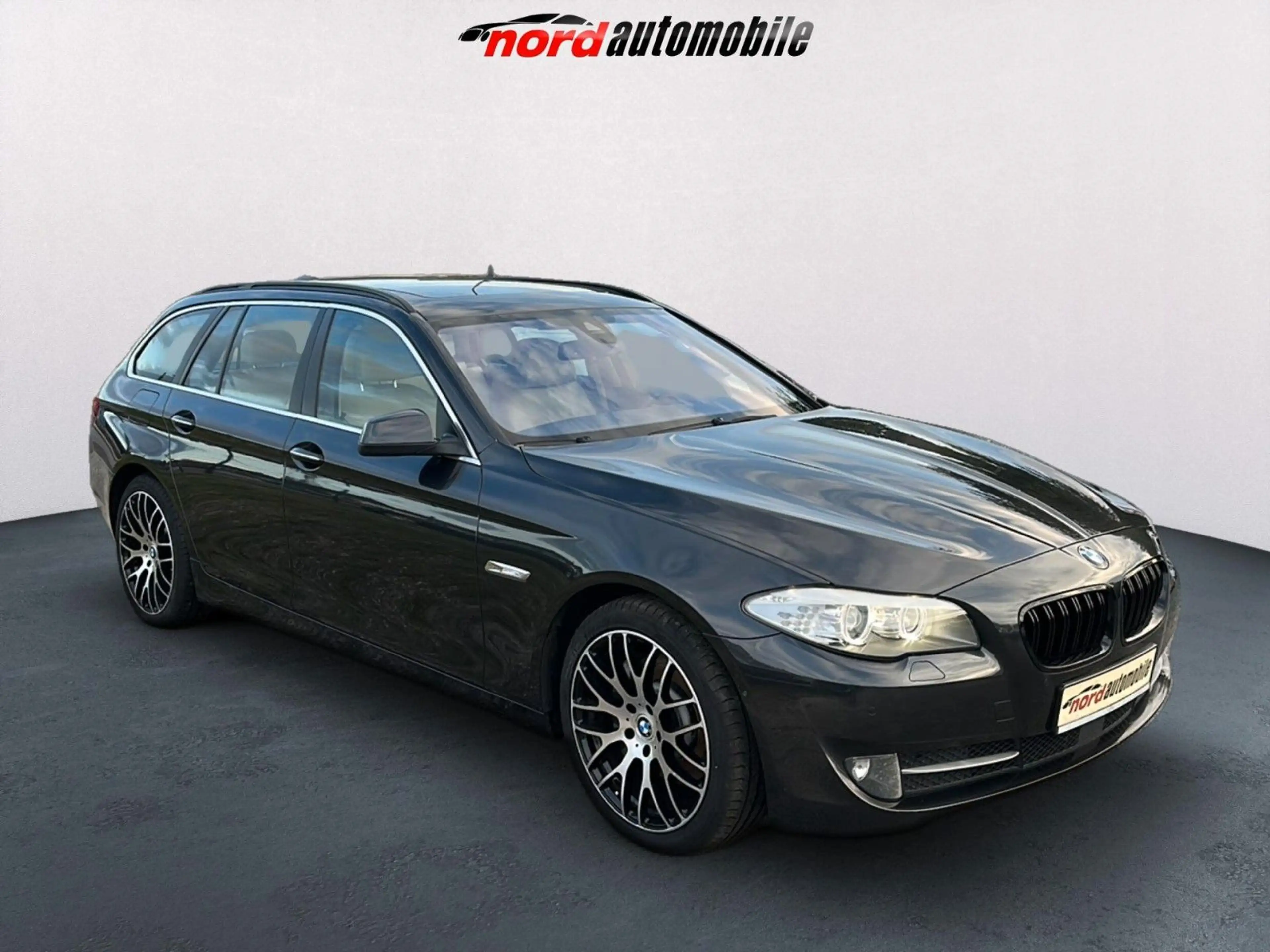 BMW 525 5 Touring 525 d — photo 7