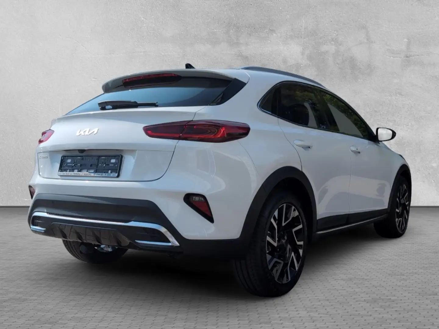 Kia XCeed 1.5T DCT7 / UPE: 38.220,- € / SPIRIT XCLUSIVE ACC Weiß - 2