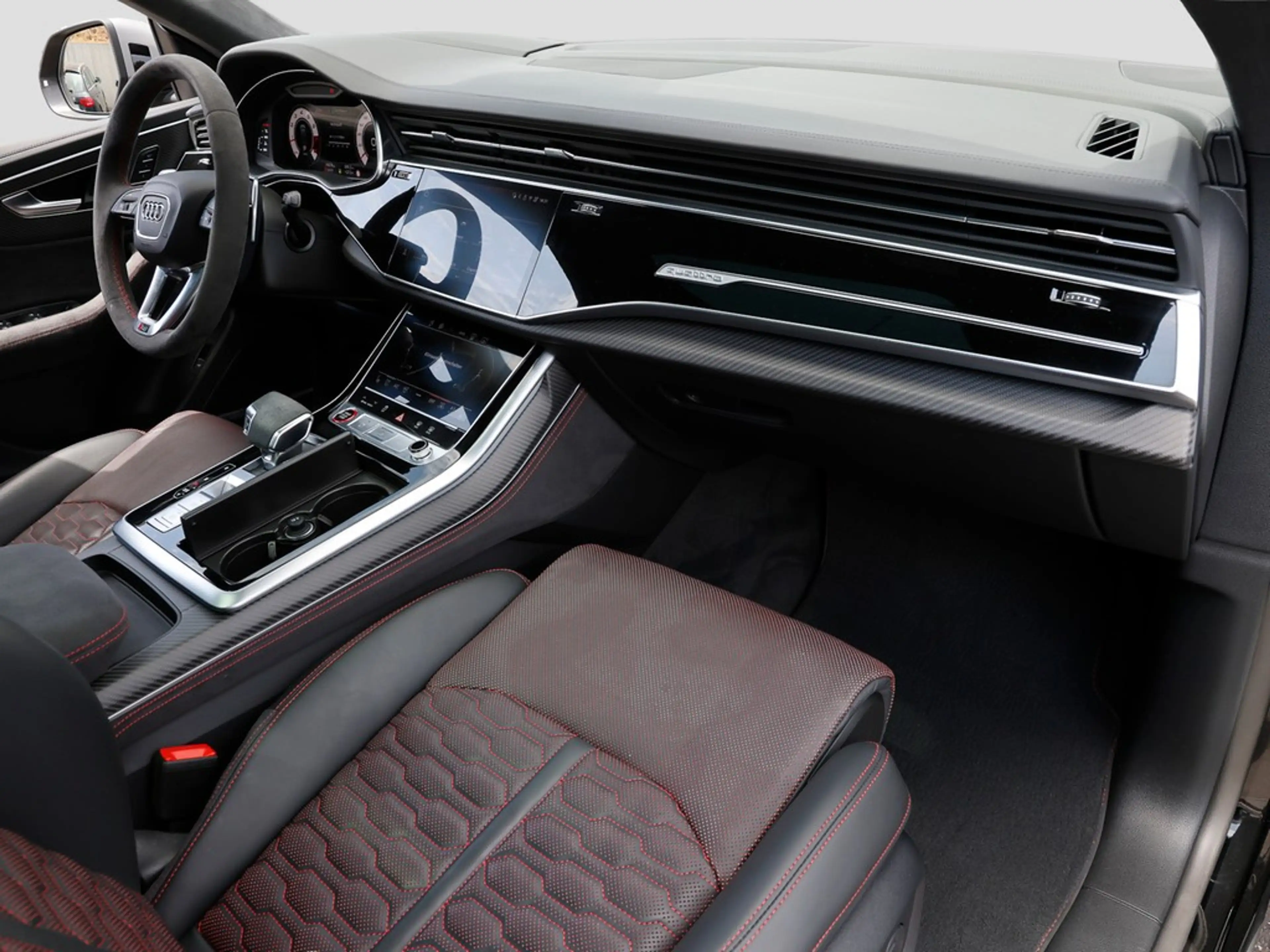 Audi RS Q8 4.0 TFSI performance Matrix Panorama AHK — photo 14