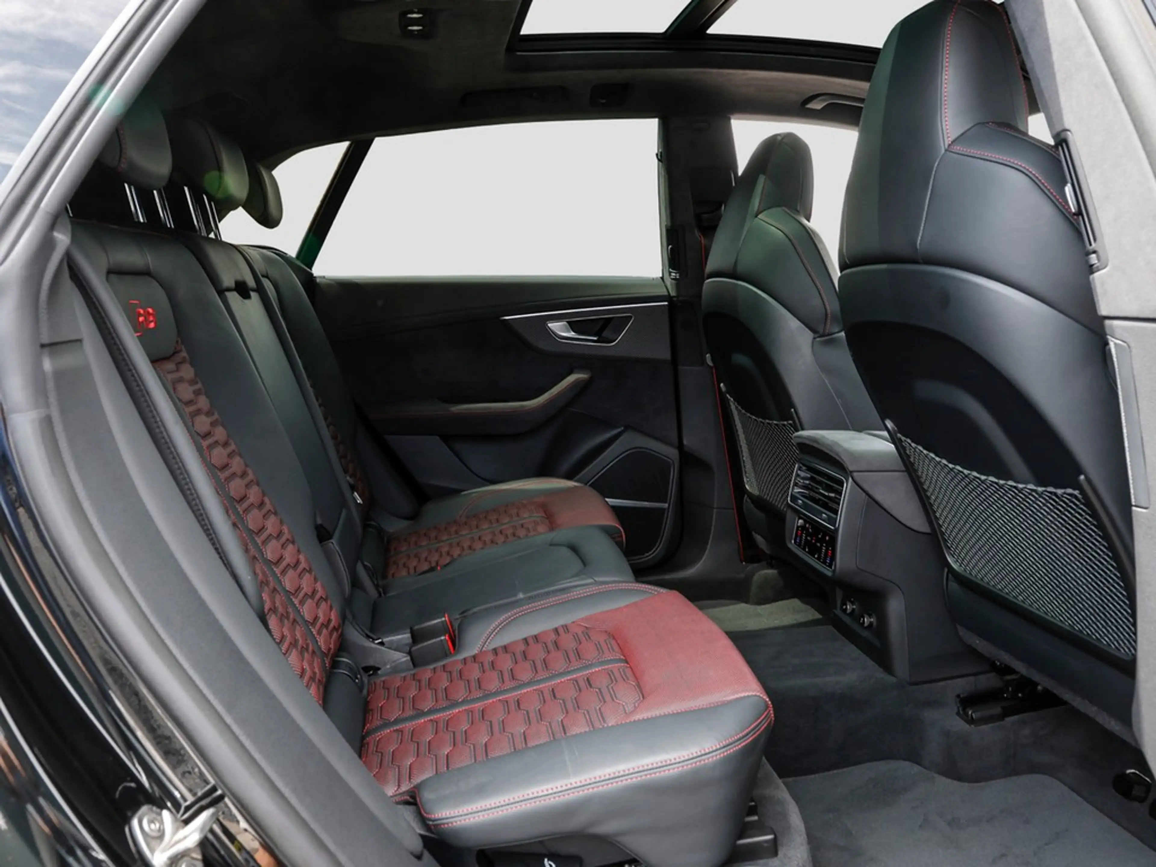Audi RS Q8 4.0 TFSI performance Matrix Panorama AHK — photo 10