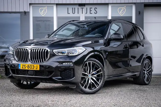 BMW X5 XDrive40i M-Sport*Pano*4-wielbesturing*H&K*Luchtve