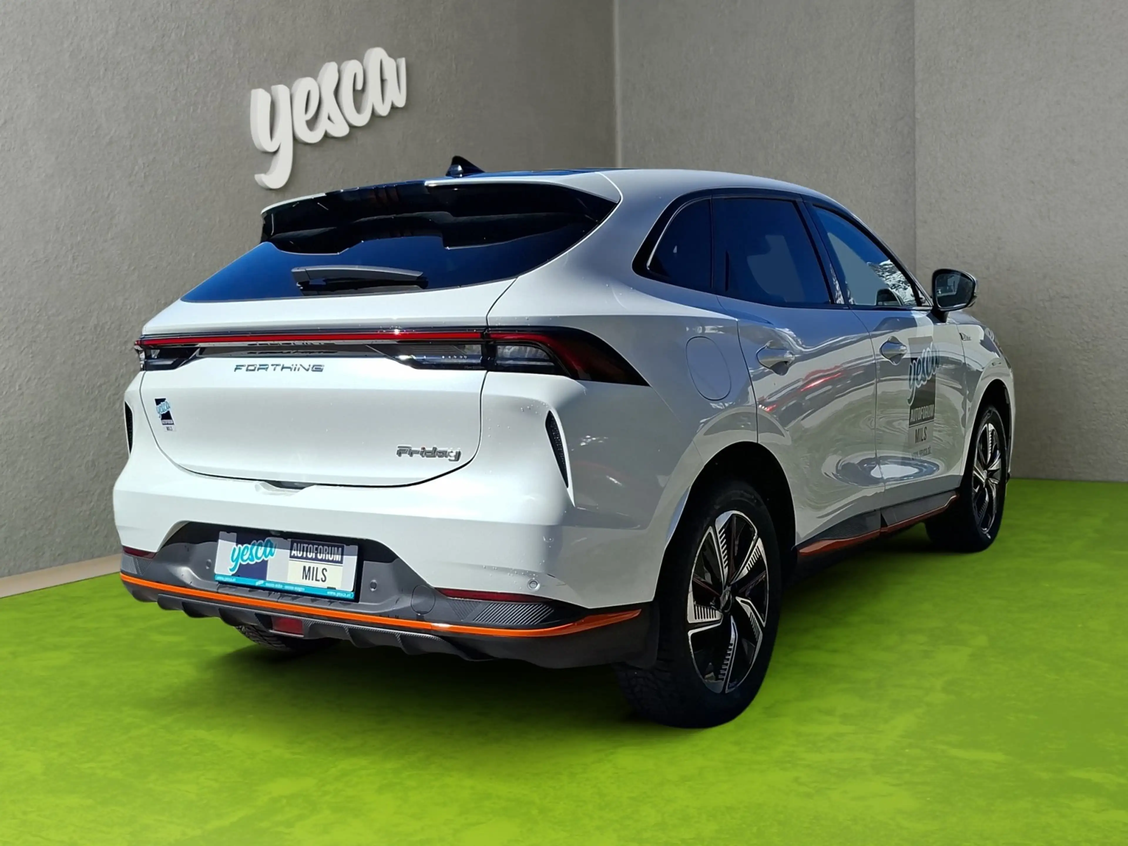 Forthing T5 Evo 5 EV Elektro — photo 5
