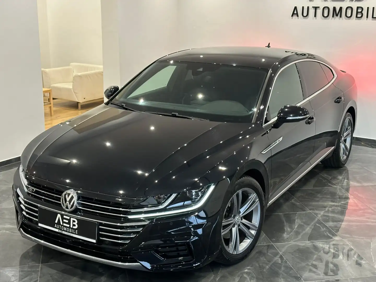 Volkswagen Arteon 2.0 TDI R-Line**Digital Tacho**Area View**ACC**SH Noir - 2
