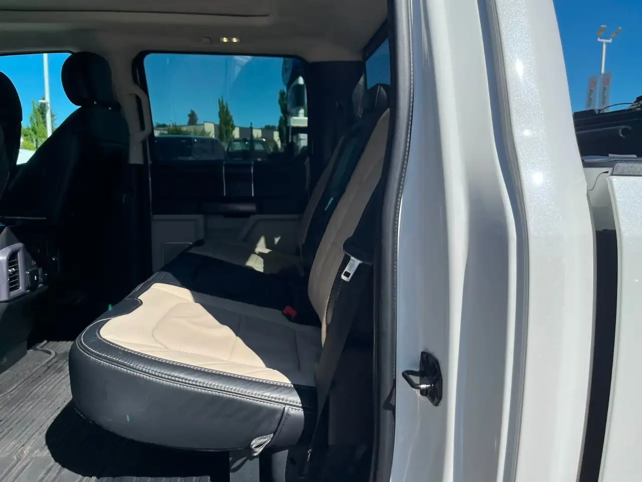 Ford F 350 снимка Ford F 350