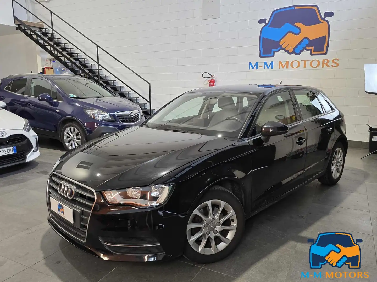 Audi A3 SPB 1.6 TDI clean diesel Ambition Noir - 1