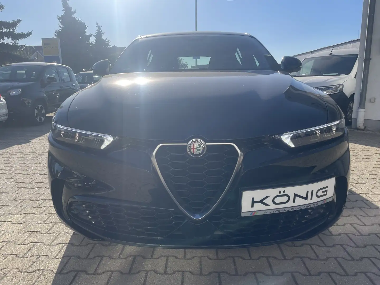 Alfa Romeo Tonale SUPER 1.5 T 130PS Automatik Schwarz - 2