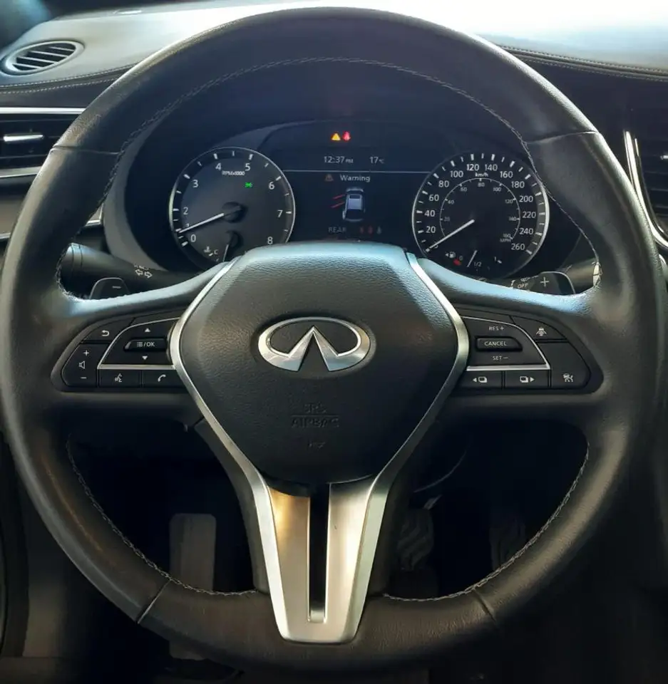Infiniti QX55 снимка Infiniti QX55