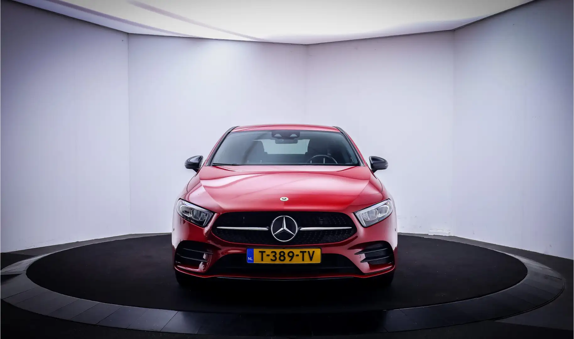 Mercedes-Benz A 250 e AMG SOLUTION BURMESTER | AMBIENT LIGHT | CAMERA Rouge - 2