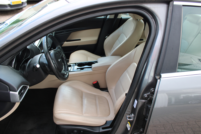 Jaguar XE 2.0 Portfolio//Navi//Camera//Automaat!! — photo 5