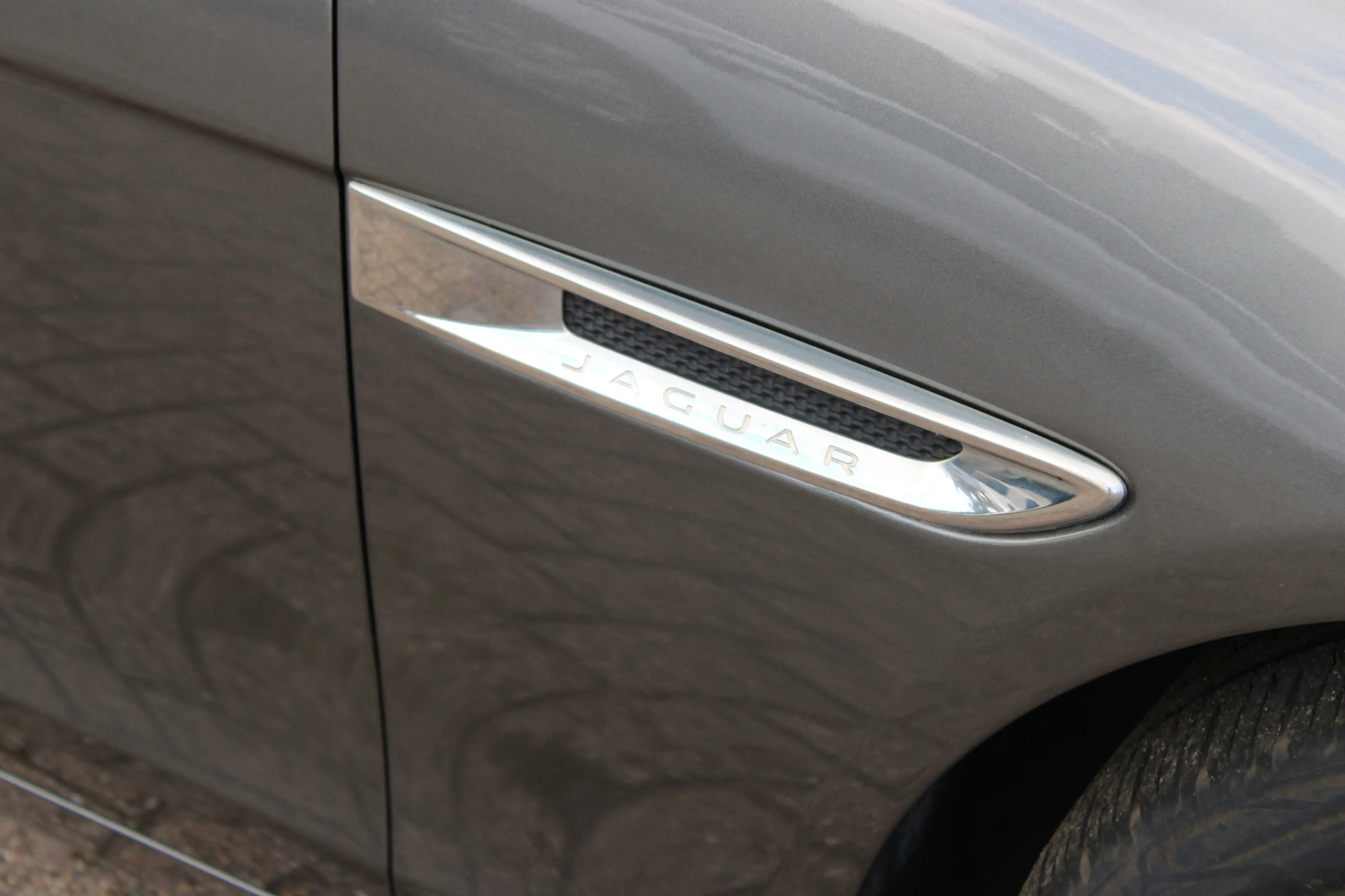 Jaguar XE 2.0 Portfolio//Navi//Camera//Automaat!! — photo 23