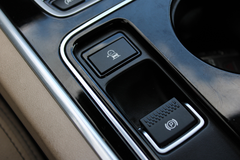 Jaguar XE 2.0 Portfolio//Navi//Camera//Automaat!! — photo 19