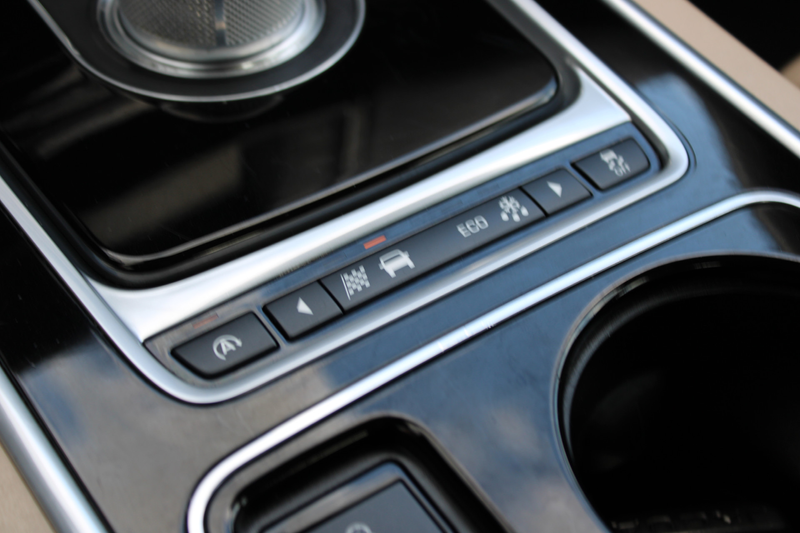 Jaguar XE 2.0 Portfolio//Navi//Camera//Automaat!! — photo 18
