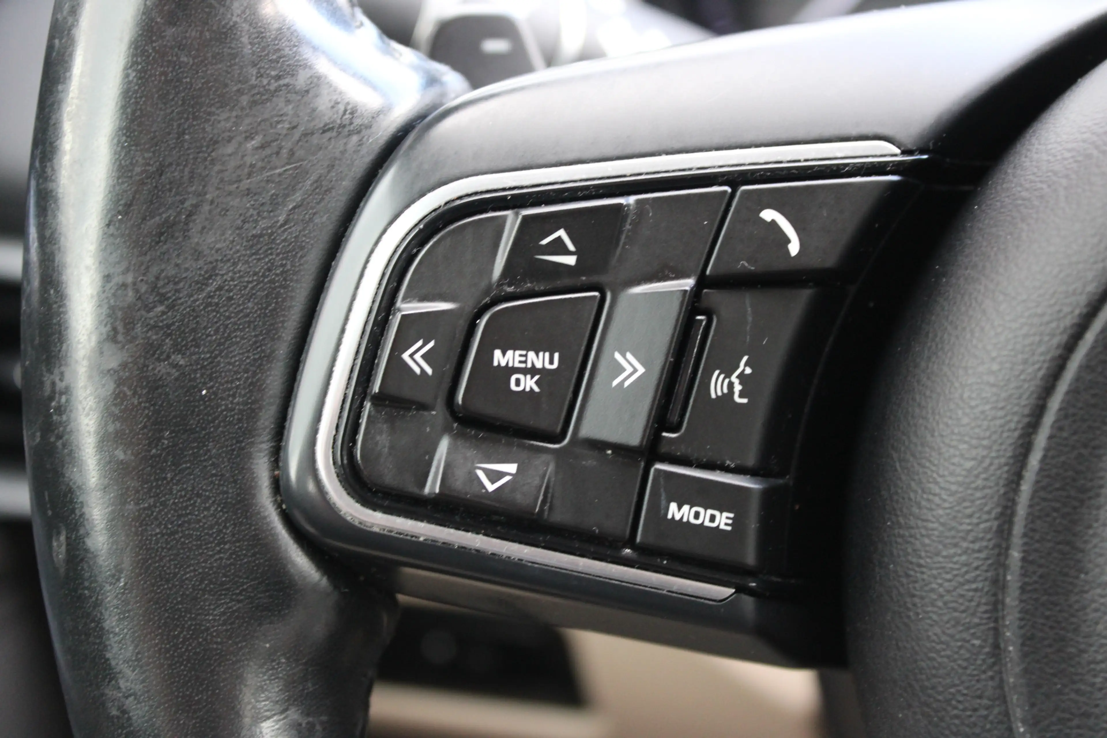 Jaguar XE 2.0 Portfolio//Navi//Camera//Automaat!! — photo 10