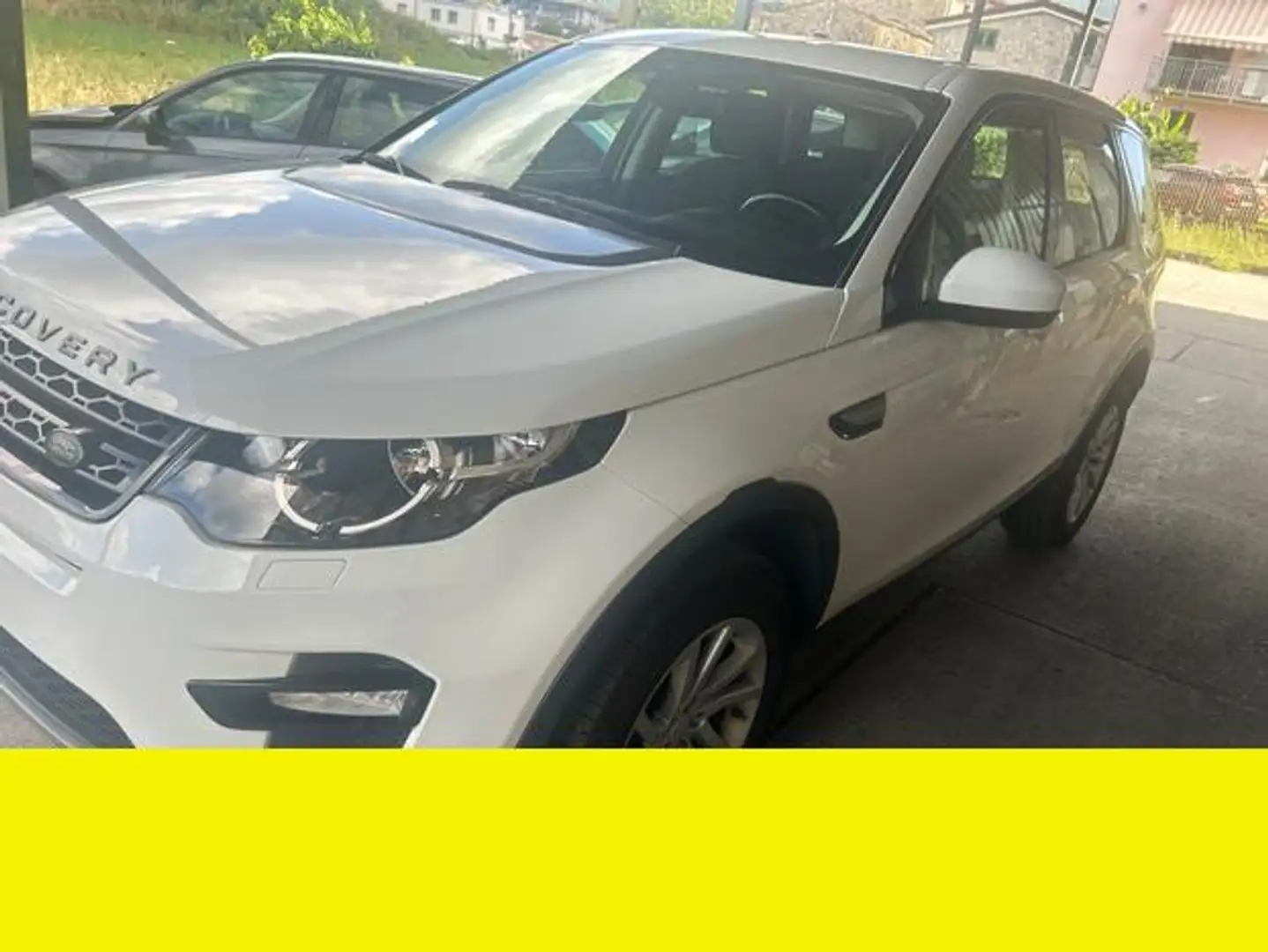 Land Rover Discovery Sport - 1