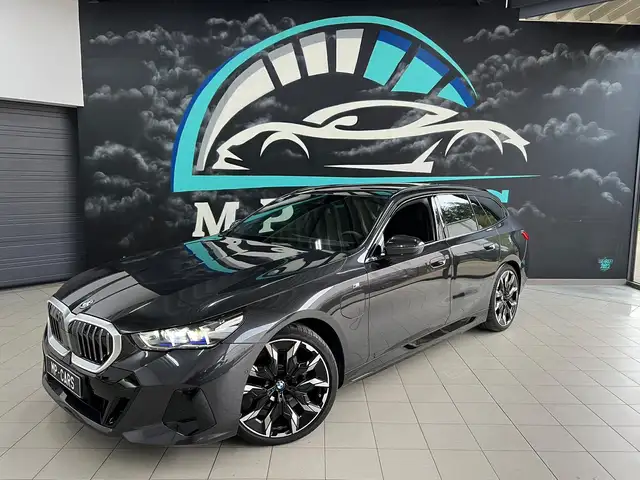 BMW 530 Touring 530eXA PHEV (220 kW)