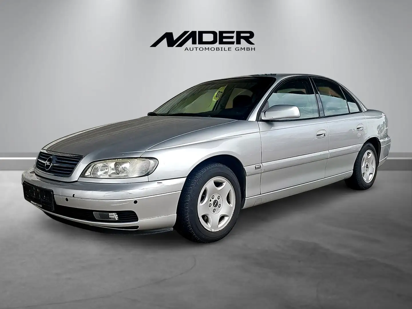 Opel Omega Selection Lim. 2.2 16V KAT LA9/Automatik/Klima Silber - 1
