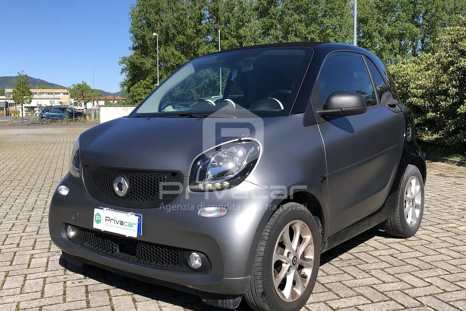 smart forTwo fortwo 70 1.0 Youngster Plateado - 1