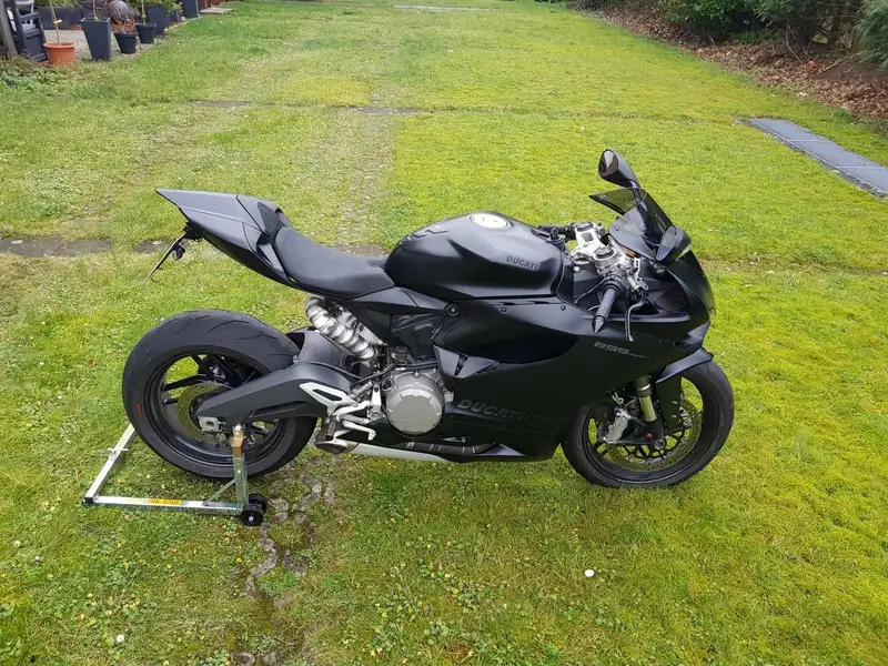Ducati Panigale 899 - foto 5