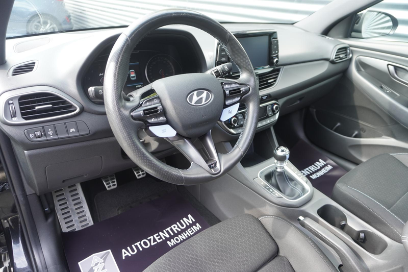 Hyundai i30 N PERFORMANCE|PANORAMA|KAMERA|APPLE|NAVI|LED — photo 13