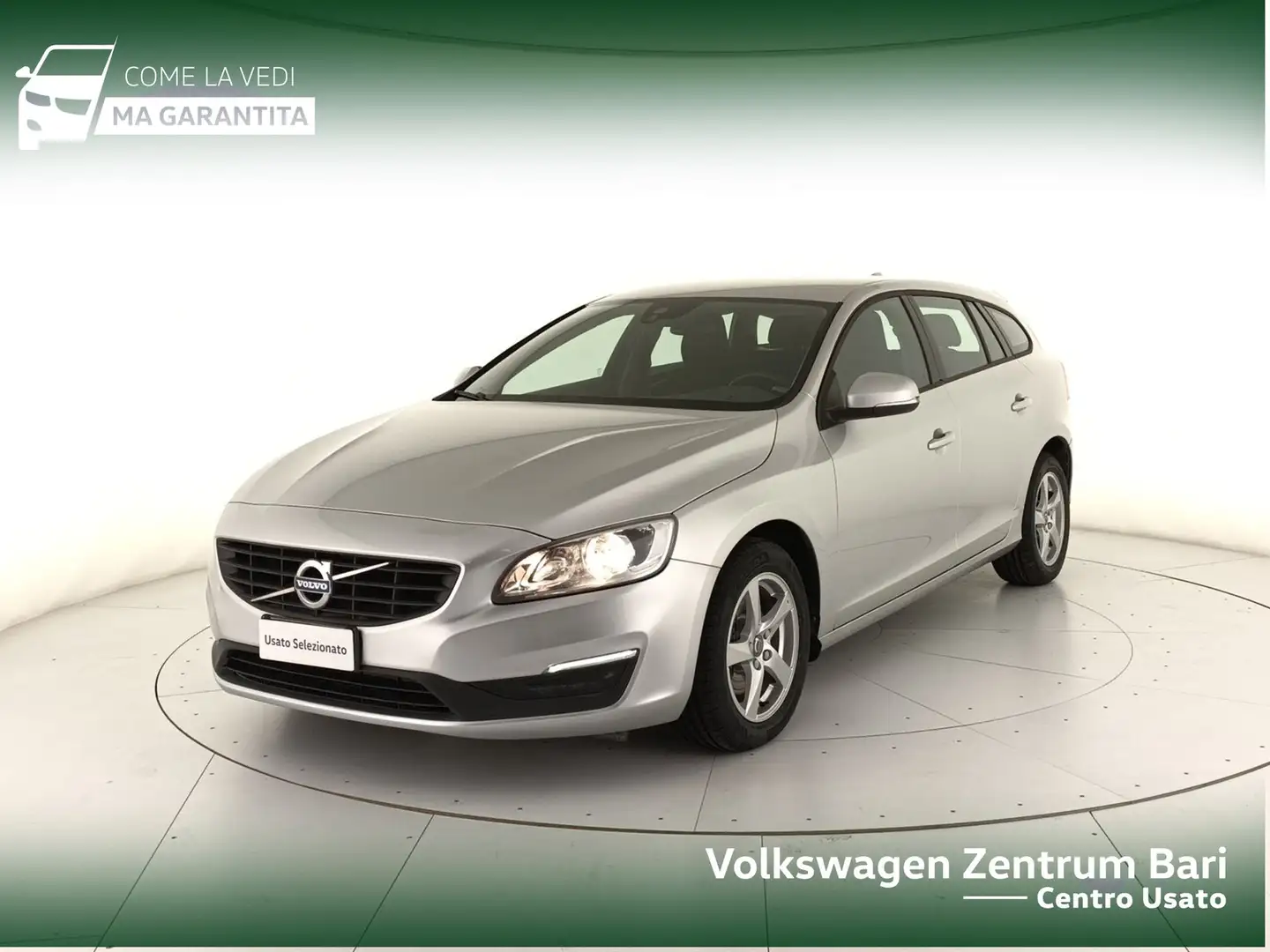 Volvo V60 2.0 d2 business geartronic Plateado - 1