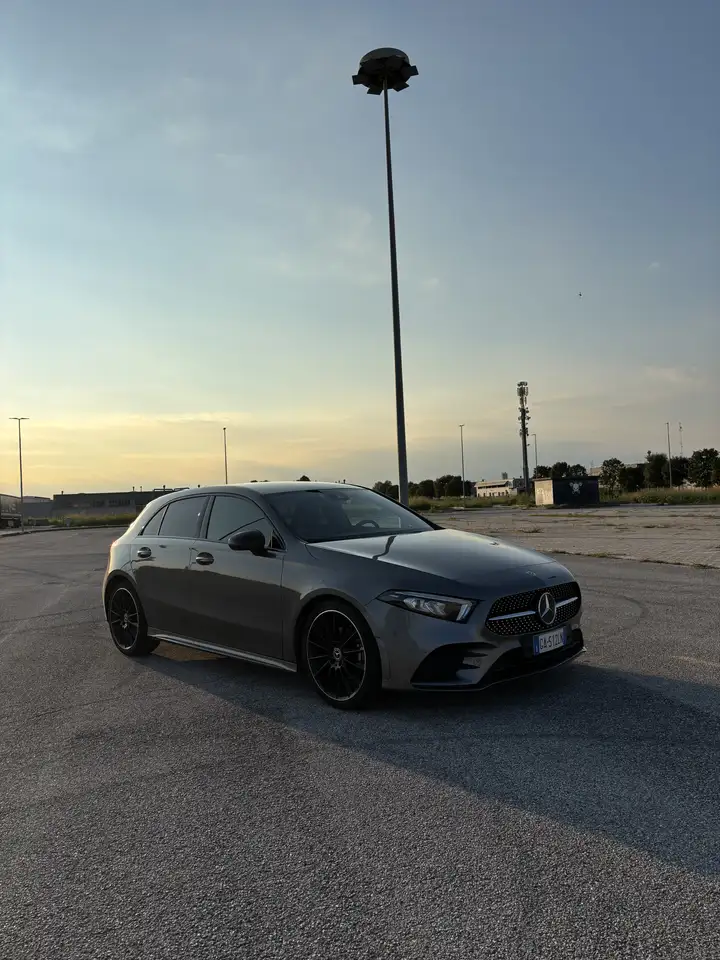 Mercedes-Benz A 180