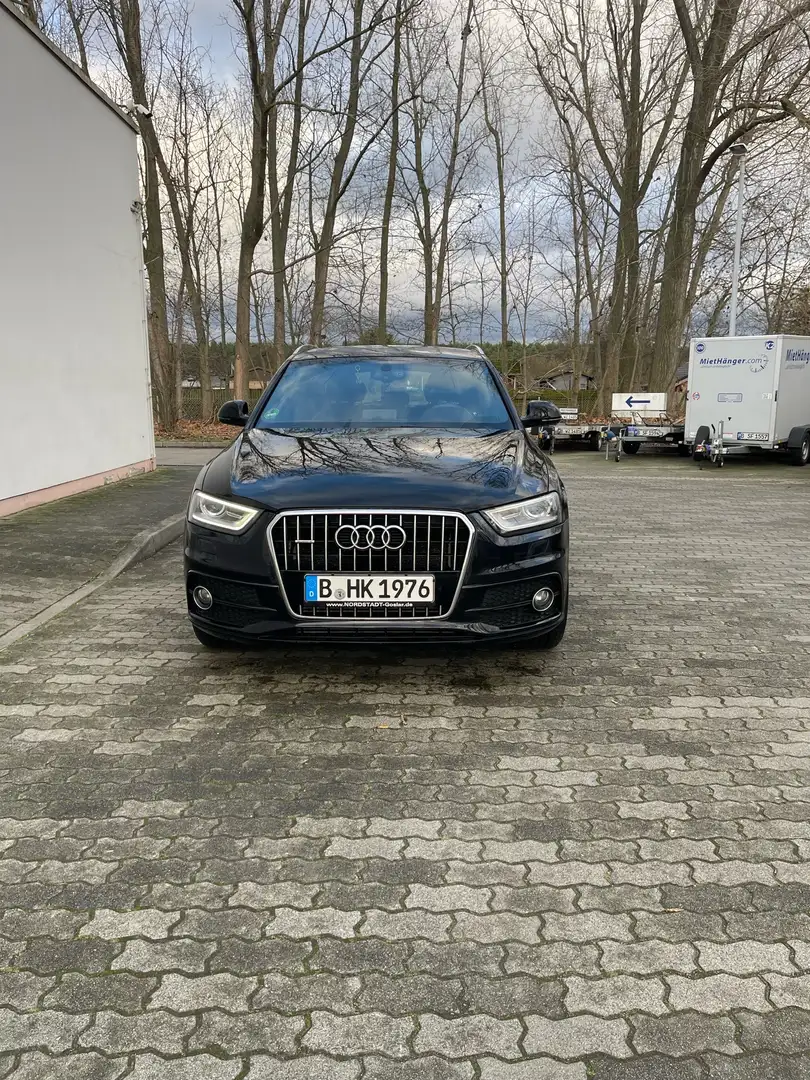 Audi Q3 2.0 TFSI S-Line/ quattro Schwarz - 2