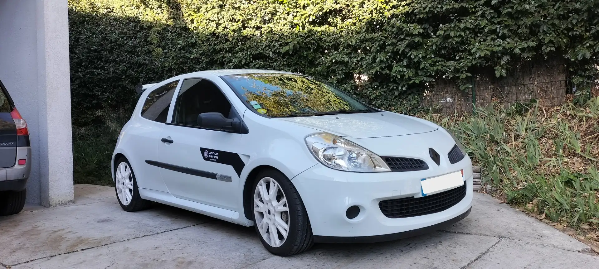 Renault Clio Clio 2.0 16V 200 Renault Sport World Series By Renault Blanc - 1