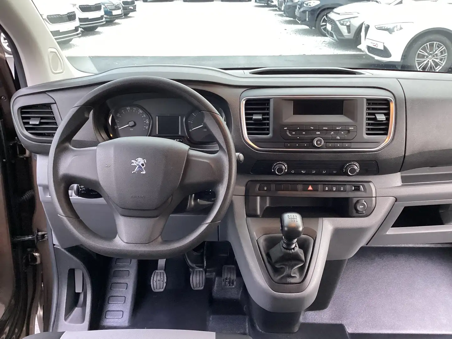 Peugeot Expert 1.5HDi/1steEig/118000km/6Zitplaatsen/Cruise/Pdc Brun - 2