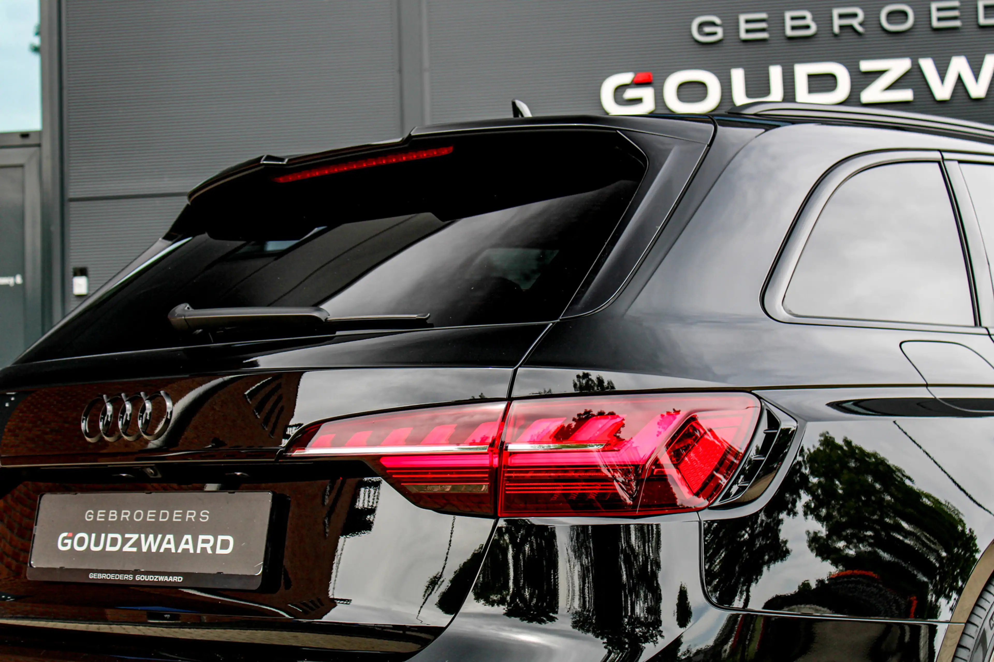 Audi RS4 Avant 2.9 TFSI Quattro | Keramisch | Carbon ext. | — photo 37