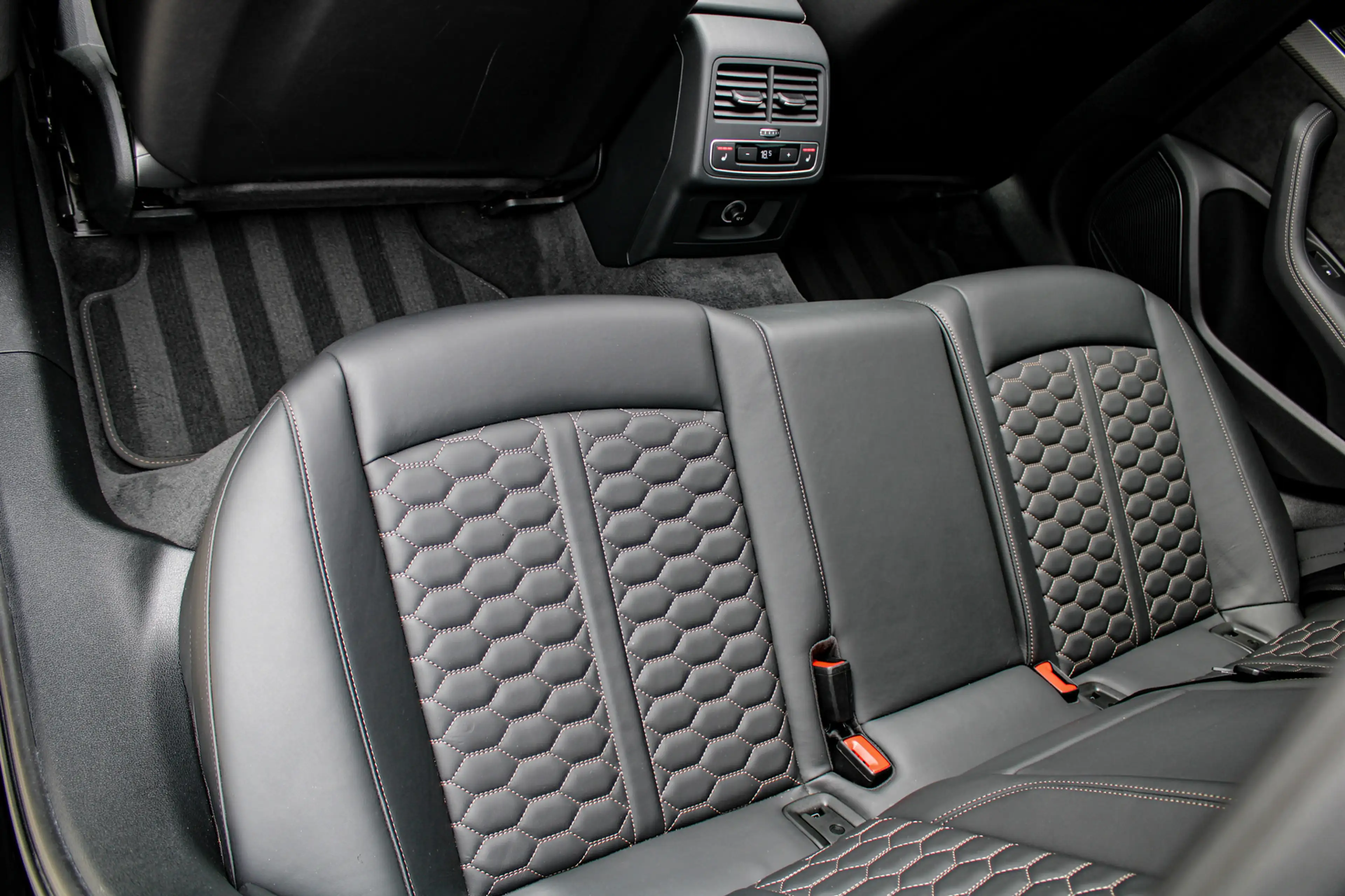 Audi RS4 Avant 2.9 TFSI Quattro | Keramisch | Carbon ext. | — photo 45
