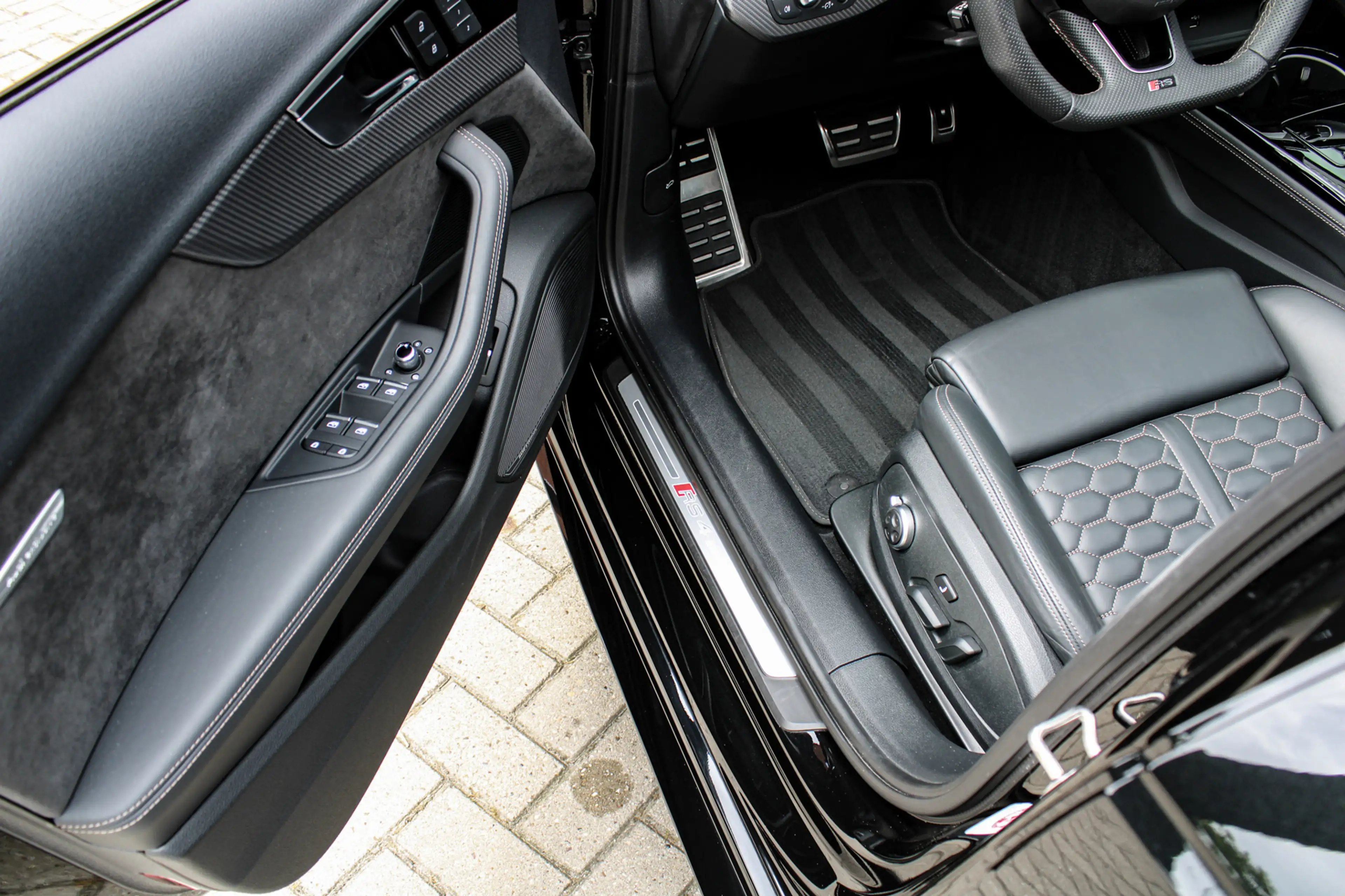 Audi RS4 Avant 2.9 TFSI Quattro | Keramisch | Carbon ext. | — photo 7