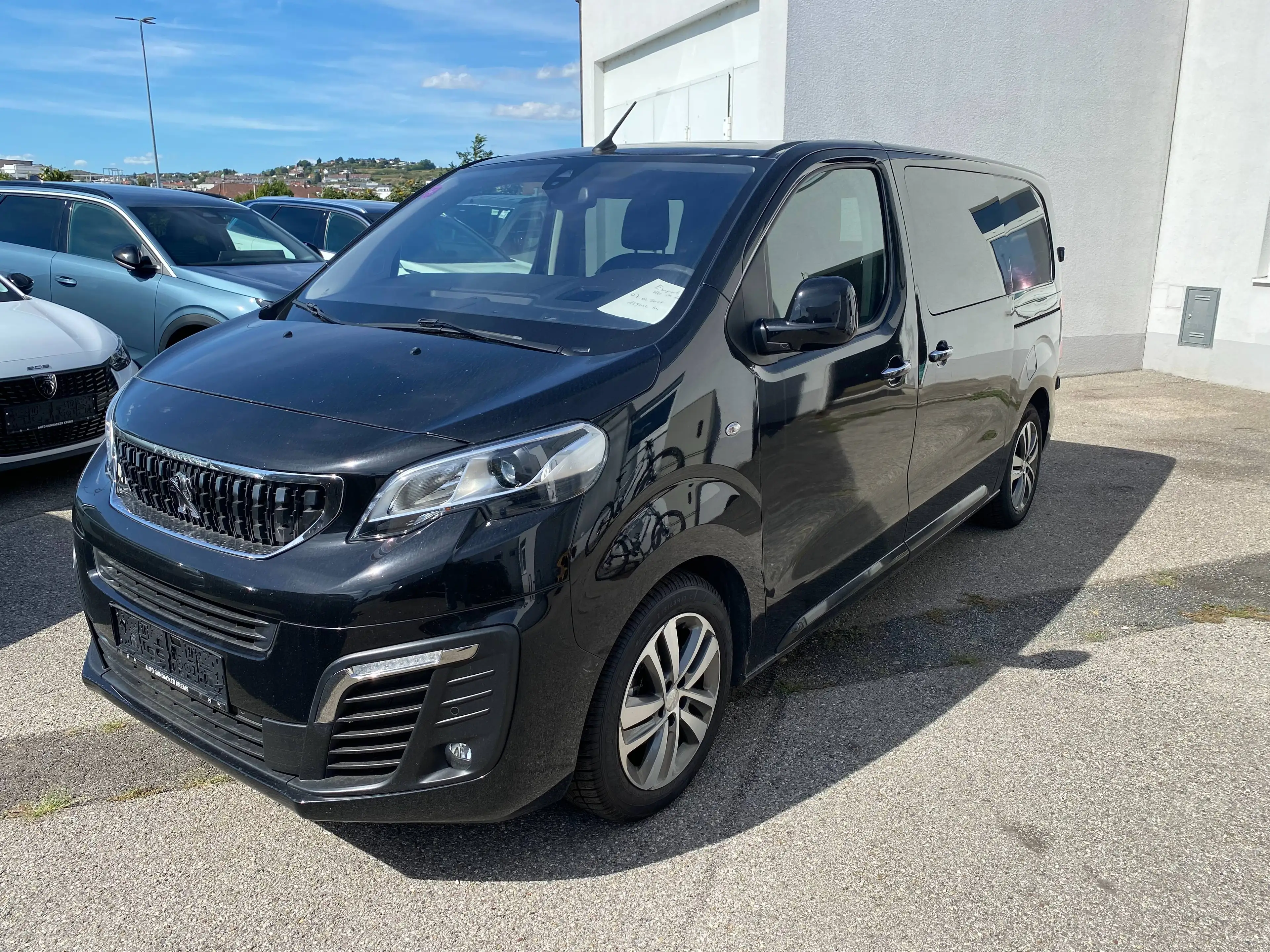 Peugeot Expert Premium Komfort Plus TwinCab Edition L2 Exportfahrzeug