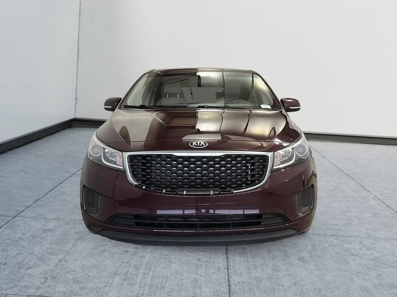 Kia Sedona снимка Kia Sedona