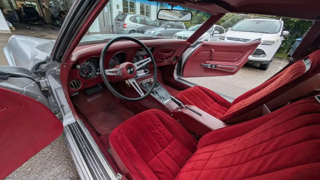 Corvette C3 Stingray, foto 6