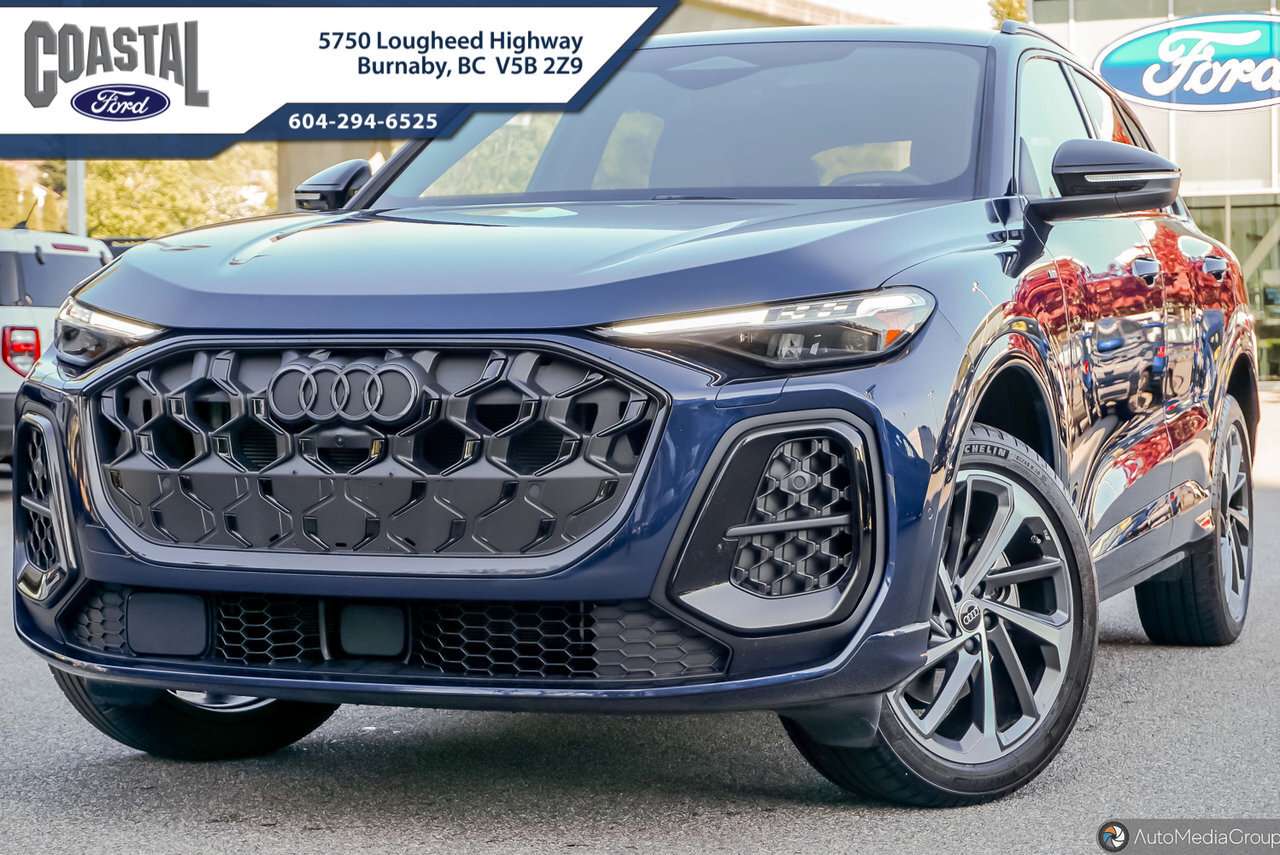 2025 Audi Q5 TECHNIK Technik | S-Line | 2.0L | Moonroof | Venti