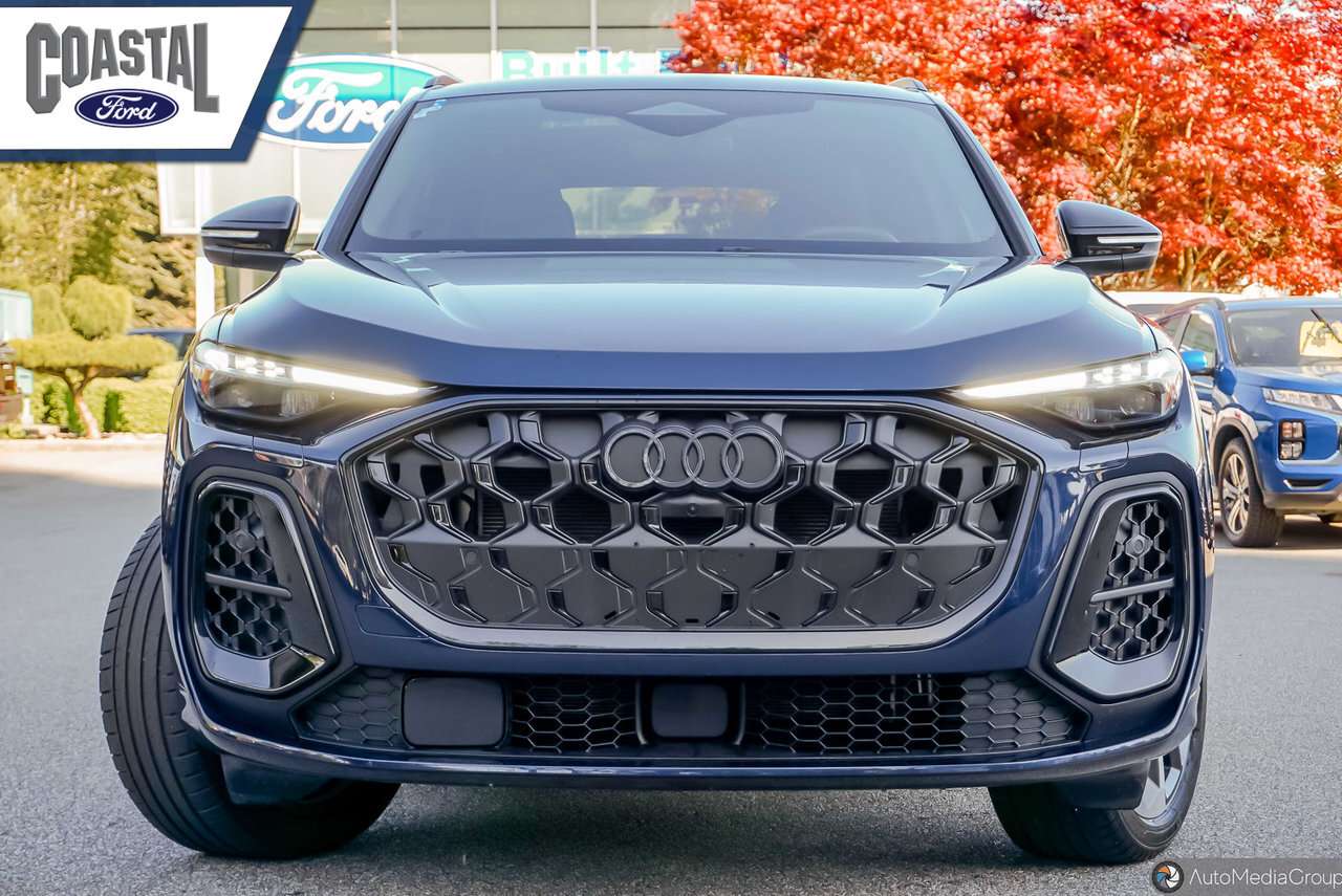 2025 Audi Q5 TECHNIK Technik | S-Line | 2.0L | Moonroof | Venti — снимка 1