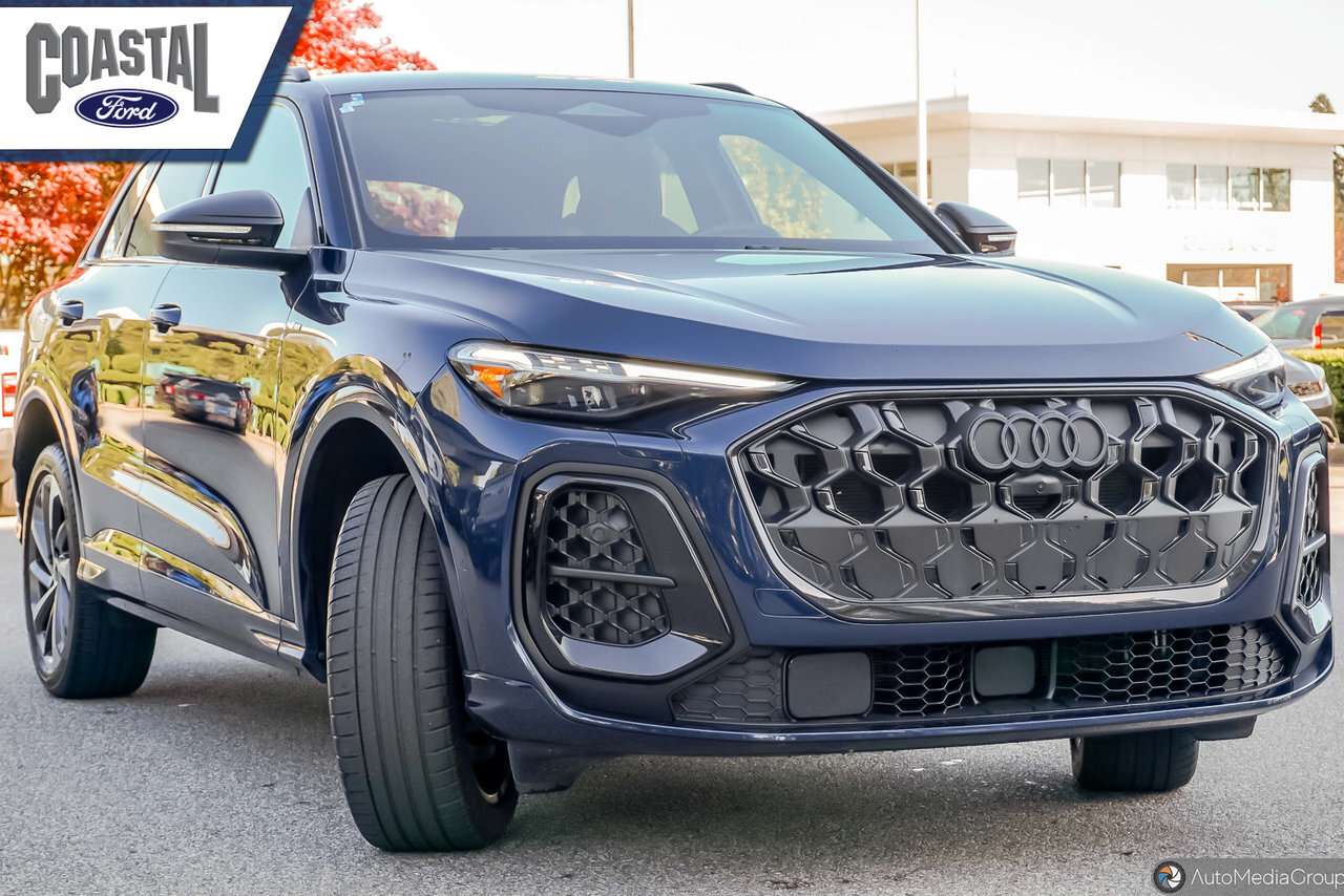 2025 Audi Q5 TECHNIK Technik | S-Line | 2.0L | Moonroof | Venti — снимка 1