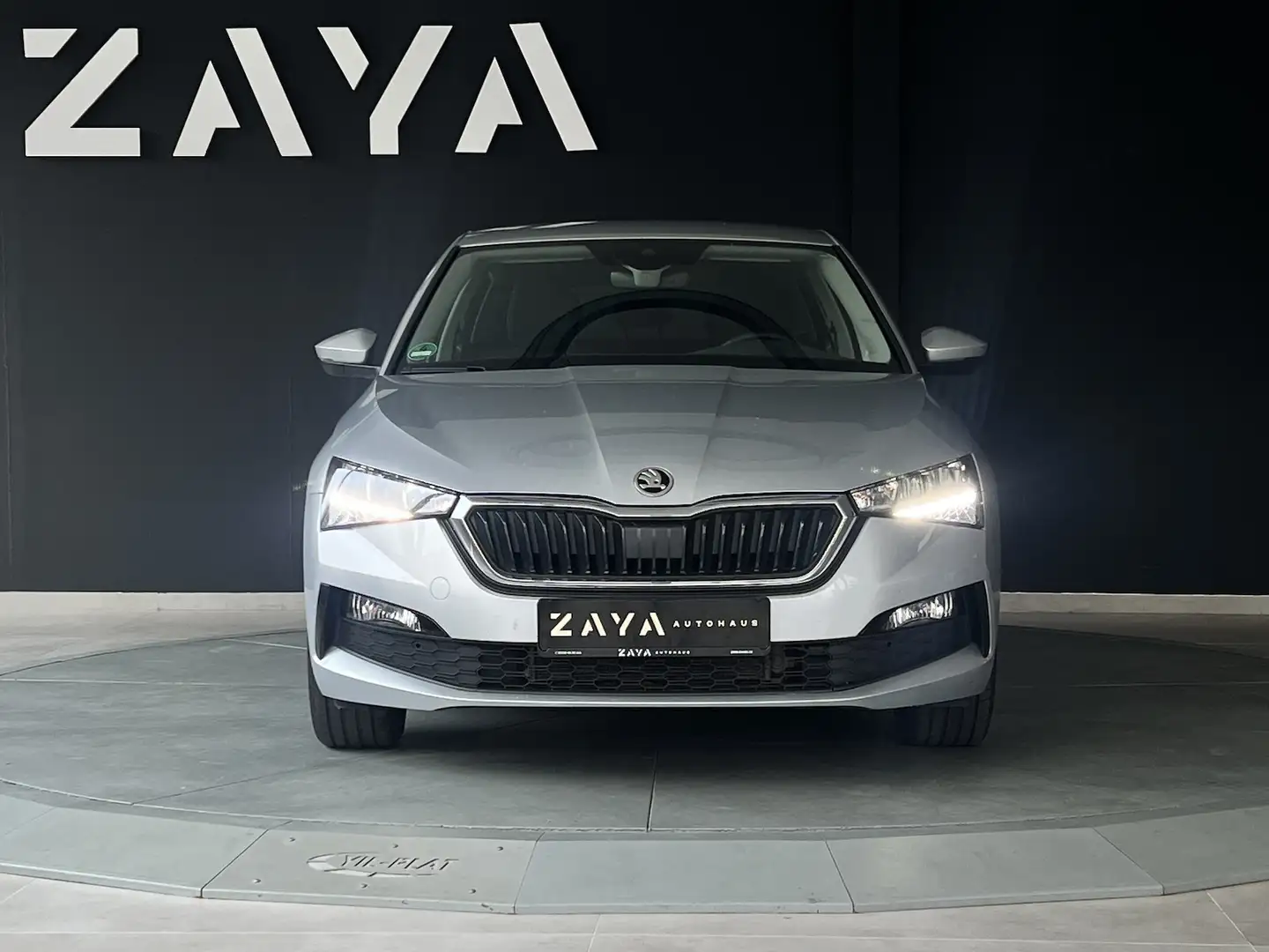 Skoda Scala 1.6 TDI*VIRTUAL*NAVI*LED*SITZ-HZG* Argent - 2