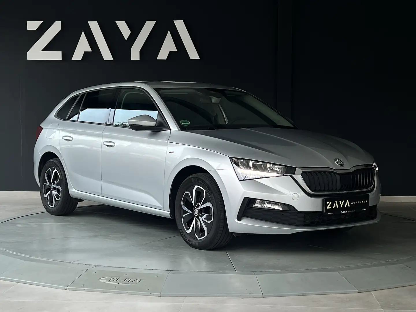 Skoda Scala 1.6 TDI*VIRTUAL*NAVI*LED*SITZ-HZG* Argent - 1