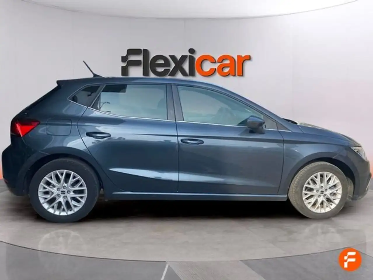 SEAT Ibiza 1.0 TSI 85kW (115CV) Special Edition — Galerie du véhicule 2