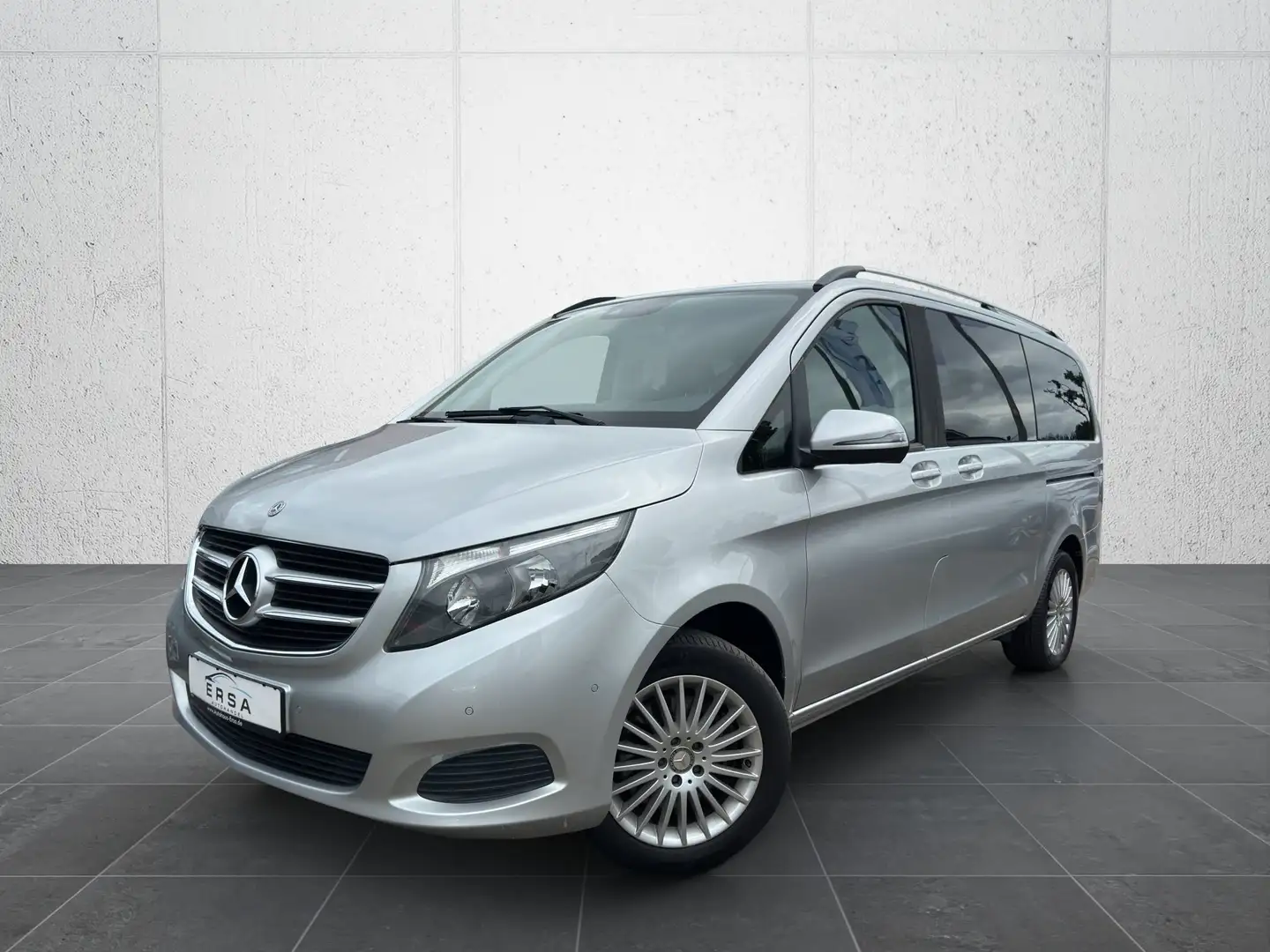 Mercedes-Benz V 250 d EDITION 4MATIC lang*AHK*Totwinkel*Spurhalte Argent - 1