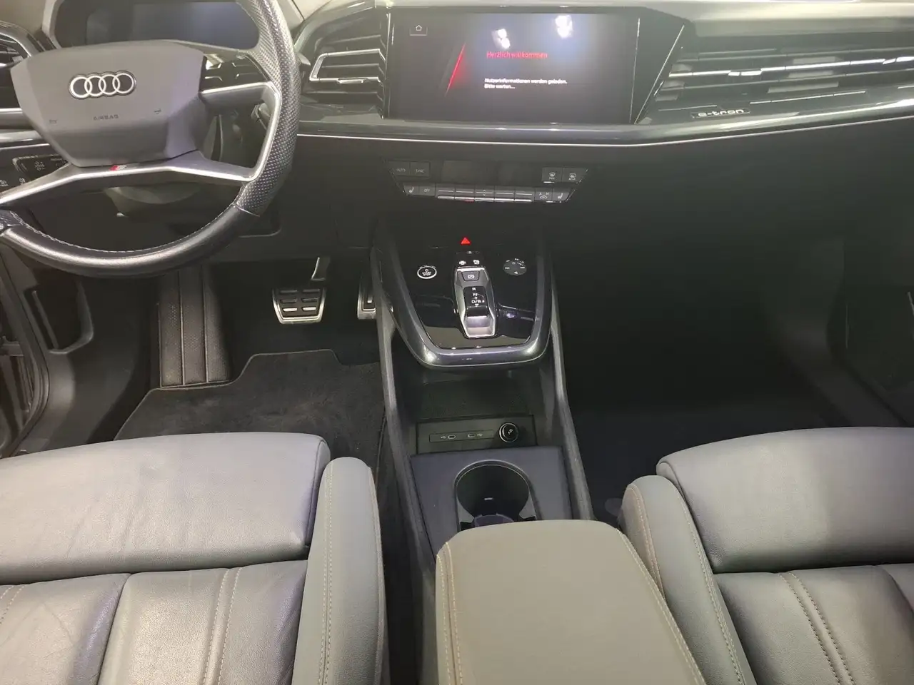 Audi Q4 40 S-Line AHK Matrix Sonos RFK ACC, миниатюра 10