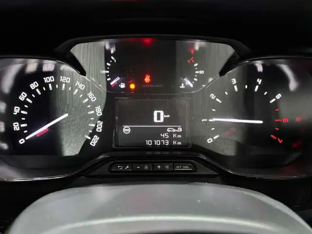 Citroen C3 view 12