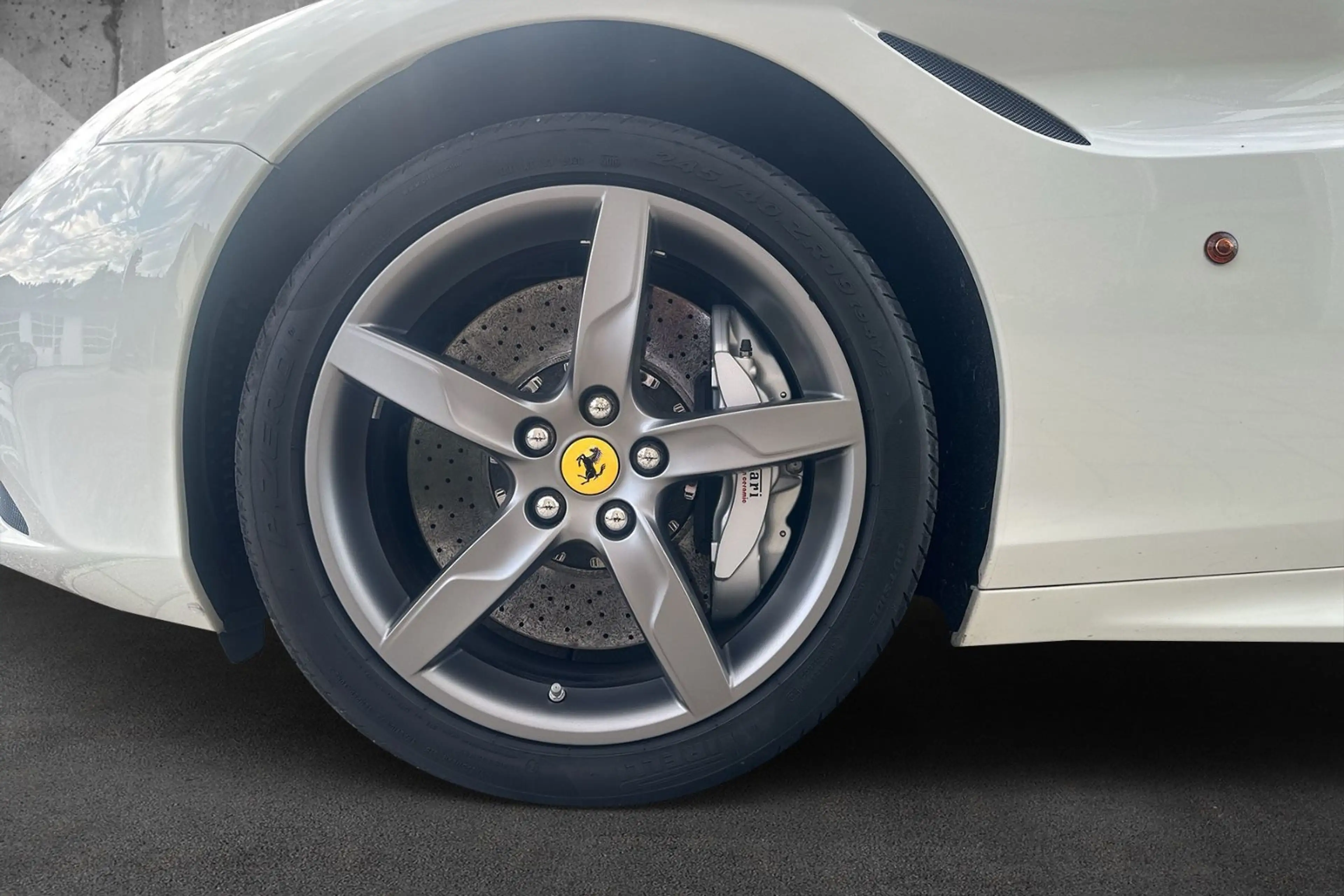 Ferrari California T*BiColor*Dt Auto*Diamond Stitching — photo 14