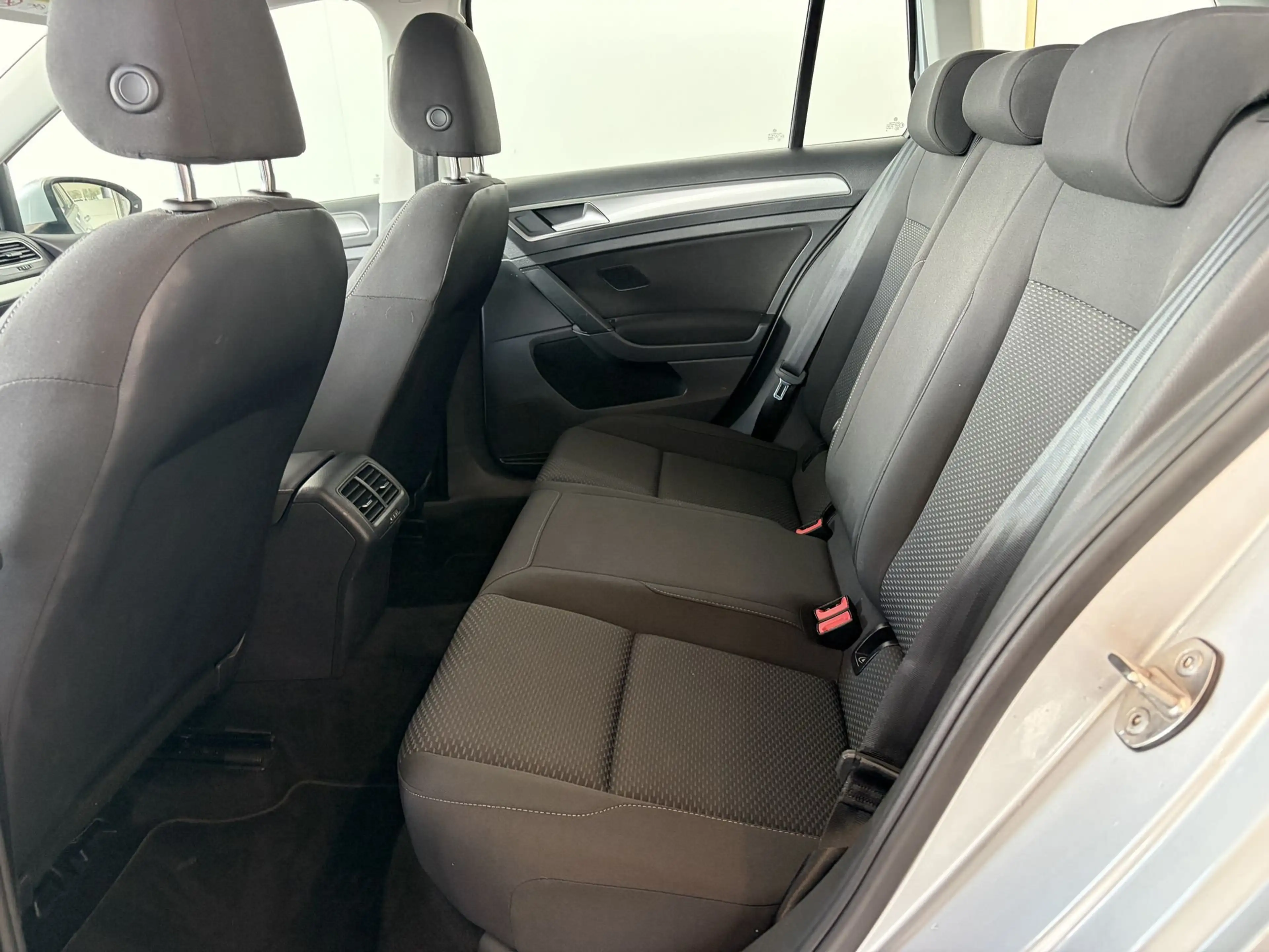 Volkswagen Golf Variant Apple Carplay - Android Auto / Camera / Navigatie / Airco / — photo 13