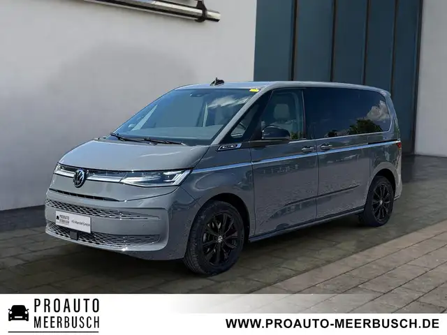 Volkswagen T7 Multivan Style AHK/PANO/STNDHZNG/MULTI TISCH