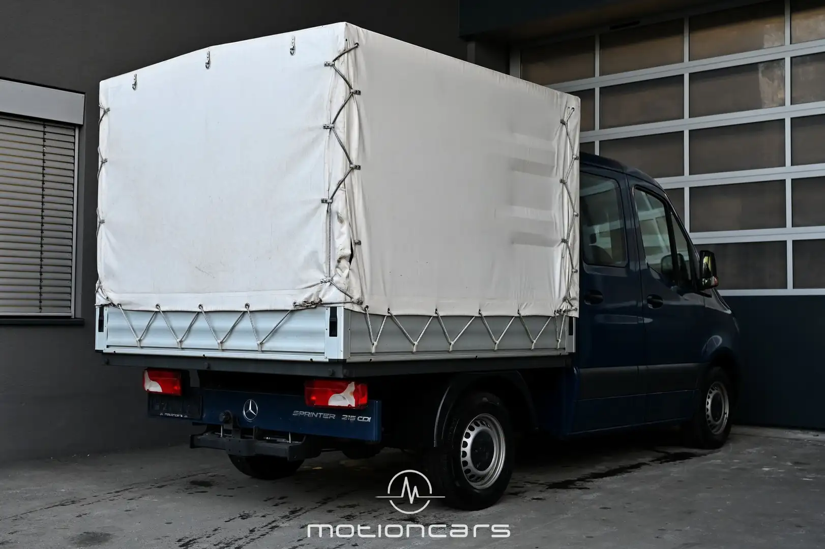 Mercedes-Benz Sprinter 215 CDI Kompakt HA 9G-Tronic Doppelkabine EXP € 2 Blau - 2