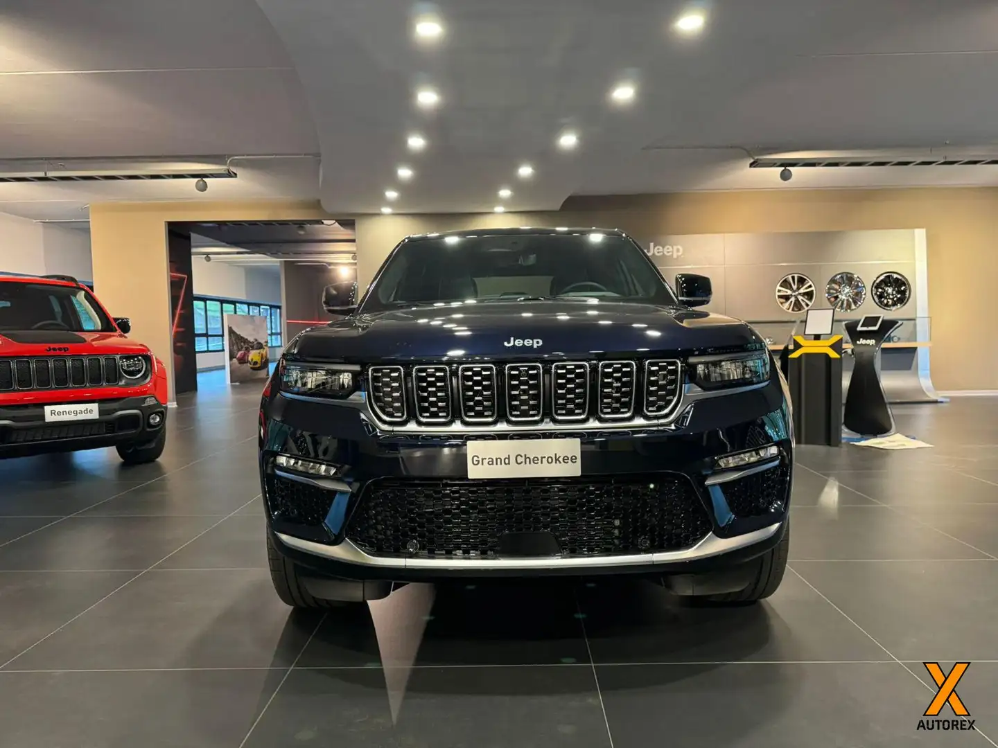 Jeep Grand Cherokee Plug-In Hybrid My24 Summit Reverse 2.0 4xe Nero - 2